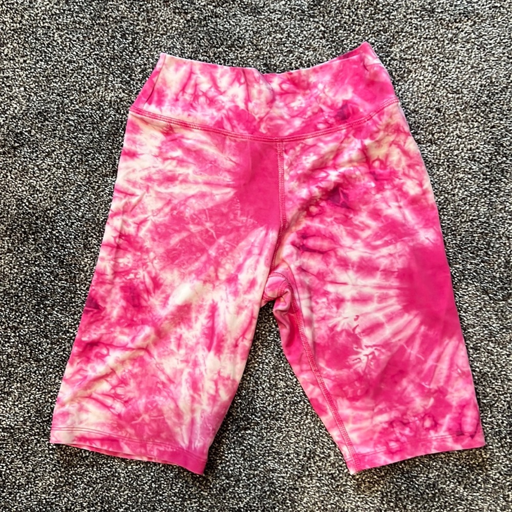Athletic bike shorts pink tie dye Medium New STRIPE&STARE New without tags